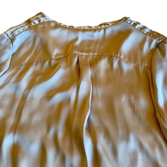 Gold Loose Fitting Blous - Picture 7 of 8